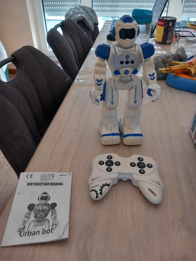 Robot intelligent télécommandé, Enlèvement ou Envoi, Comme neuf