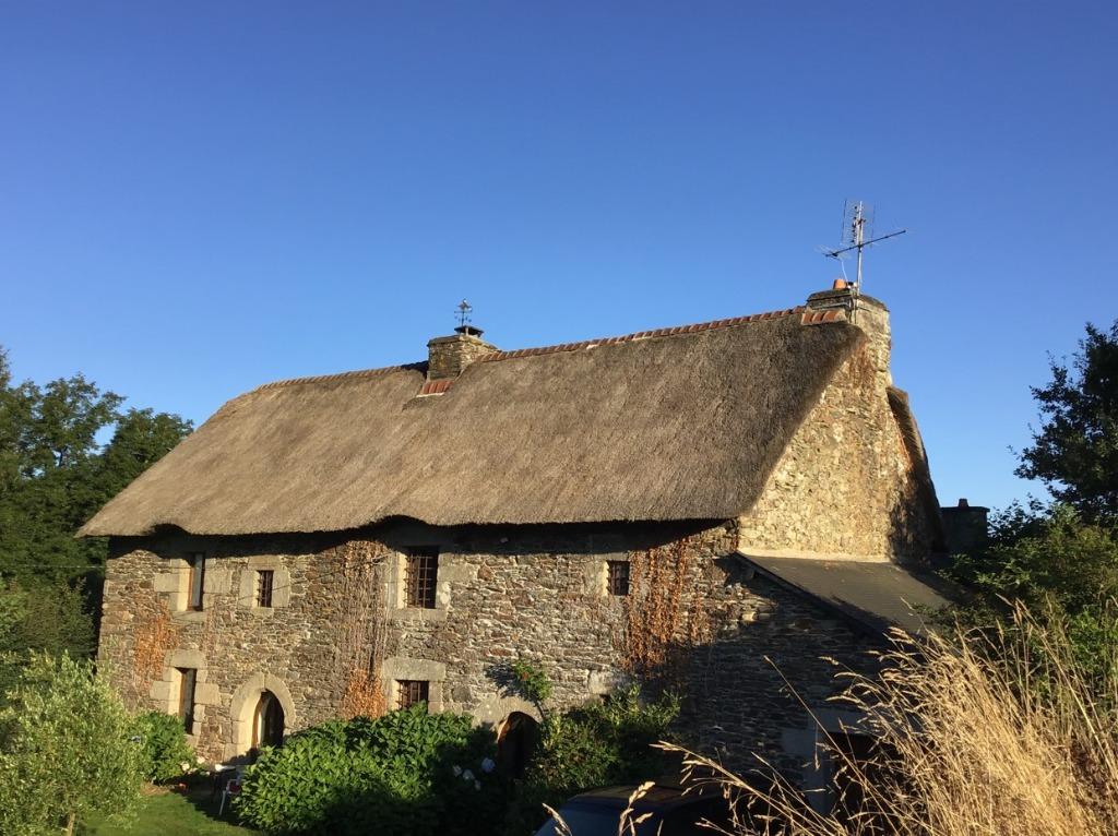 Manoir en BRETAGNE, 195 m², Maison individuelle, 4 pièces, 1500 m² ou plus