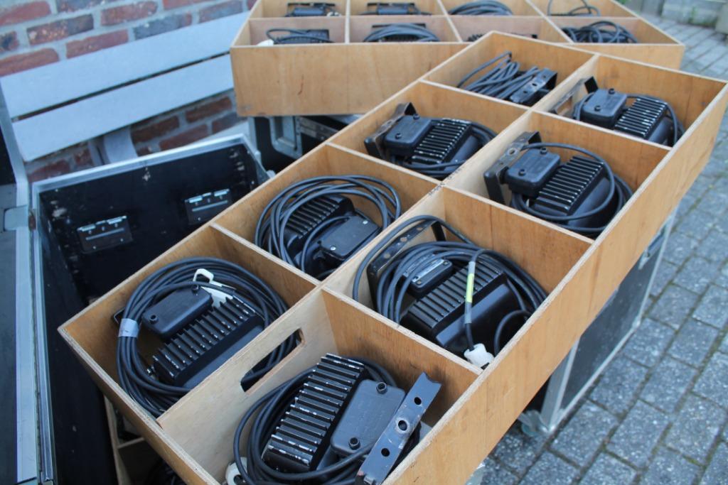 Halogeenlampen 300W zwart, Ophalen, Gebruikt, 200 tot 500 watt, Lamp met armatuur