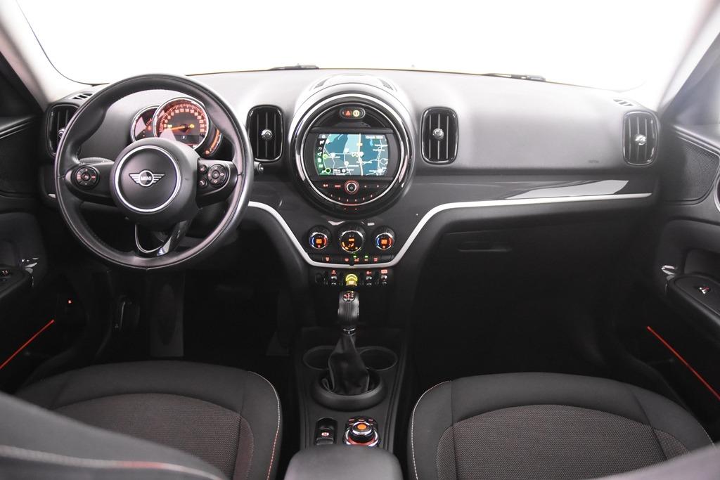 Mini Countryman SE All4 *1ste Eigenaar*Navigatie*PDC*, Auto's, Stof, 1498 cc, 0 kg, Bedrijf