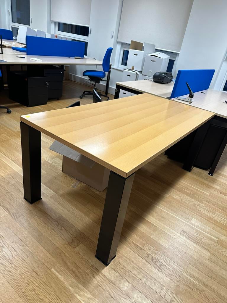 Table en bois pied démontable, Maison & Meubles, Bureaux, Enlèvement, Comme neuf