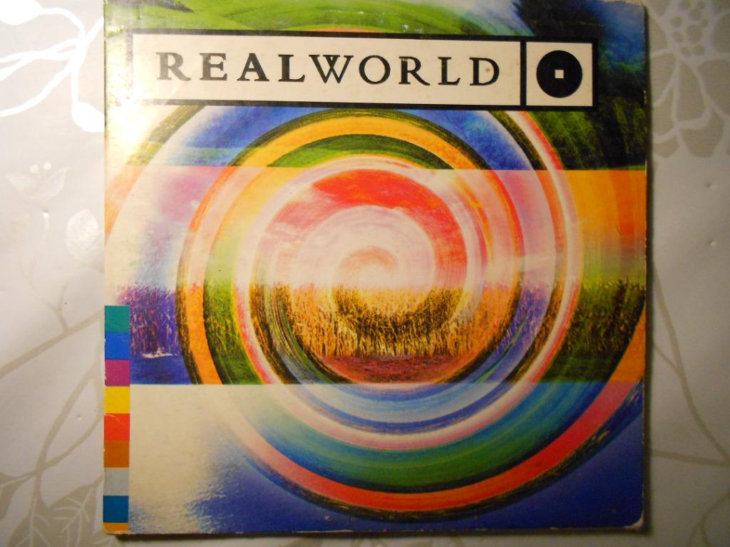2 CD la compilation de musique mondiale et religieuse, CD & DVD, Enlèvement ou Envoi, Utilisé, Autres genres