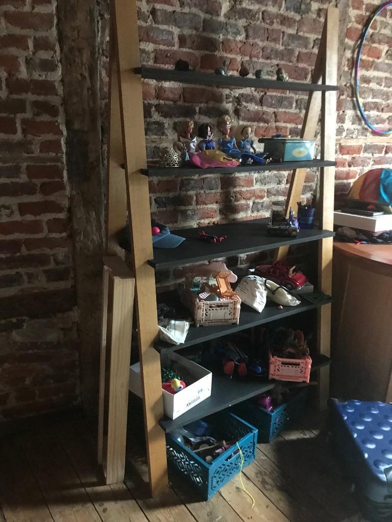 Deux Etageres Presentoirs bibliothèque ébeniste, Enlèvement, Utilisé