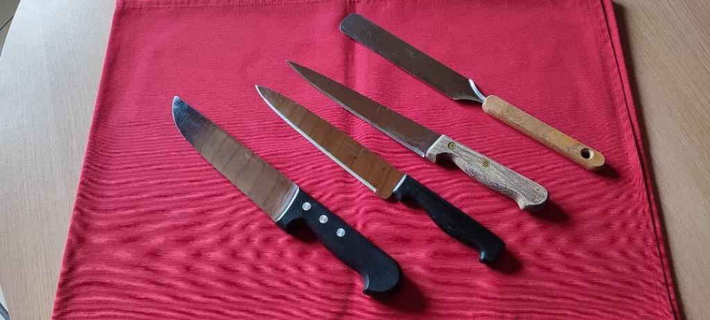 Messen” Diverse grote modellen, Huis en Inrichting, Keuken | Bestek, Ophalen of Verzenden, Zo goed als nieuw, Hout, Los bestek