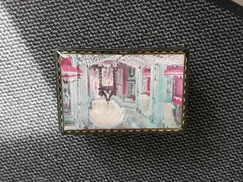 Te koop blikkendoos, Ophalen, Zo goed als nieuw