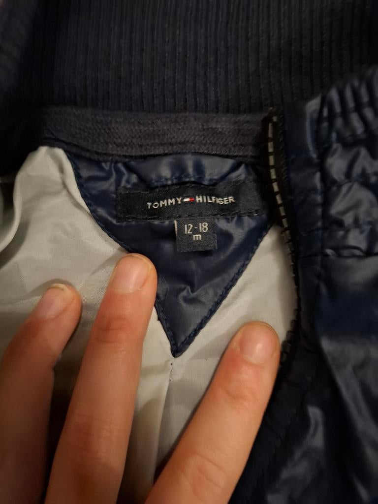 Tommy hilfiger tussenseizoen jasje en jasje zara, Ophalen of Verzenden, Gebruikt