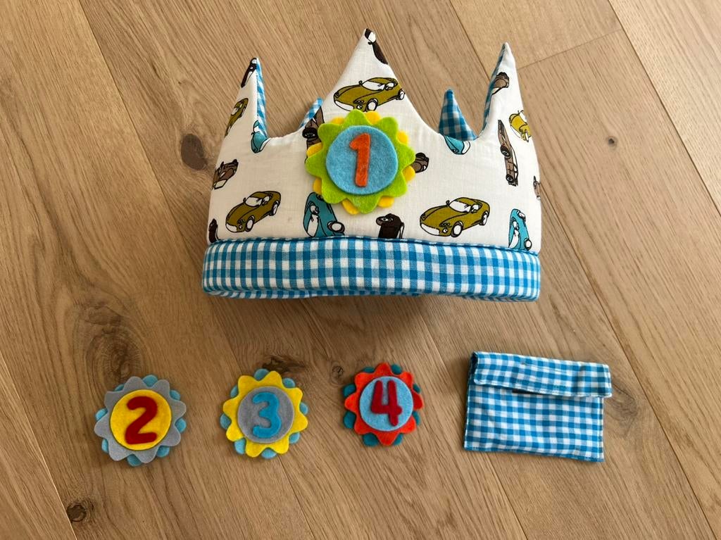 Aanpasbare verjaardagskroon van Iefje, Ophalen of Verzenden, Zo goed als nieuw