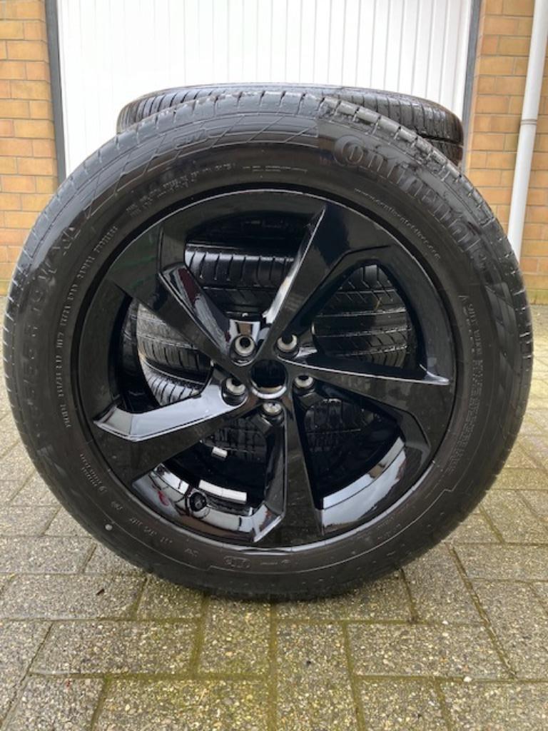 Alu-velgen 19" met banden vr Jaguar F-page., Gebruikt, 255 mm, Banden en Velgen, Terreinwagen