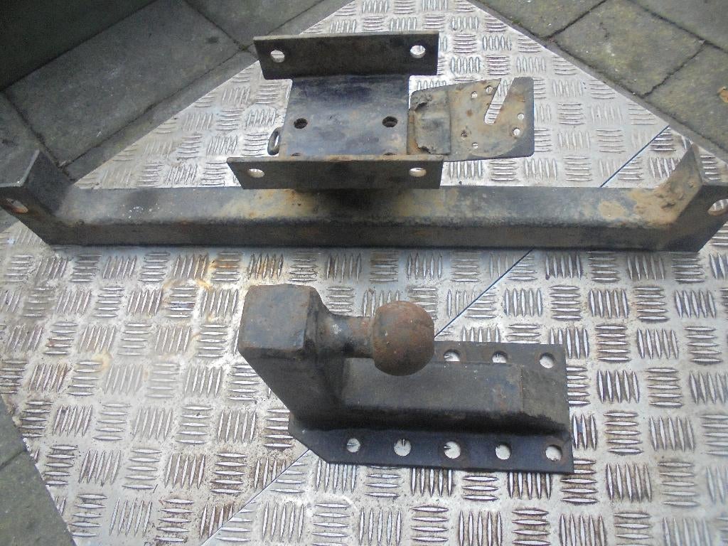 toyota landcruiser hj60 hj61 trekhaak + allerlei onderdelen, Ophalen of Verzenden, Gebruikt, Toyota