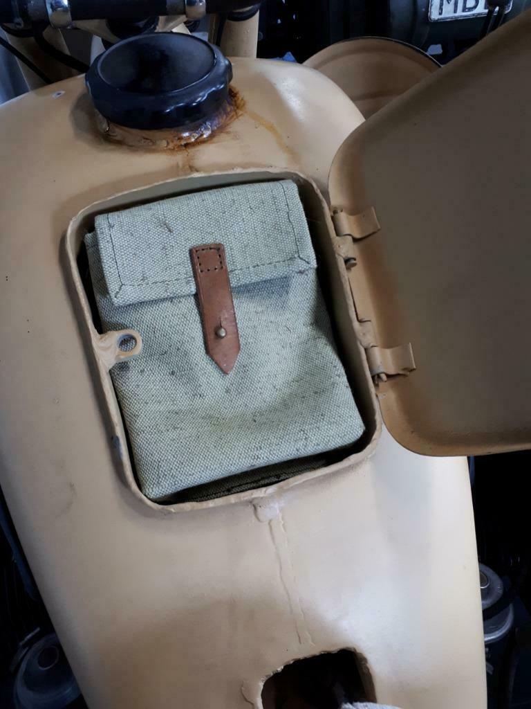 URAL DNEPR Sacoche de réservoir NEW Canvas Vert Kaki / Camel, Motos, Pièces | Oldtimers & Ancêtres, Neuf, Envoi