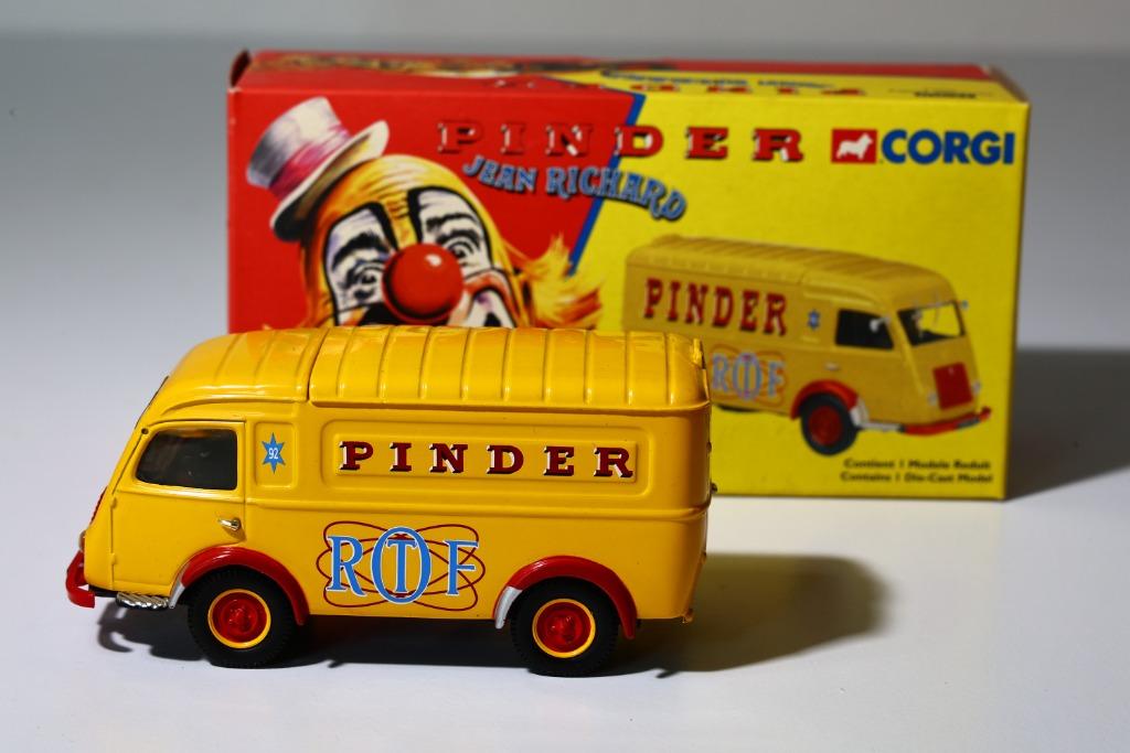 Corgi toys ex75028 Renault Pinder circus, Hobby en Vrije tijd, Modelauto's | 1:43, Ophalen of Verzenden, Corgi