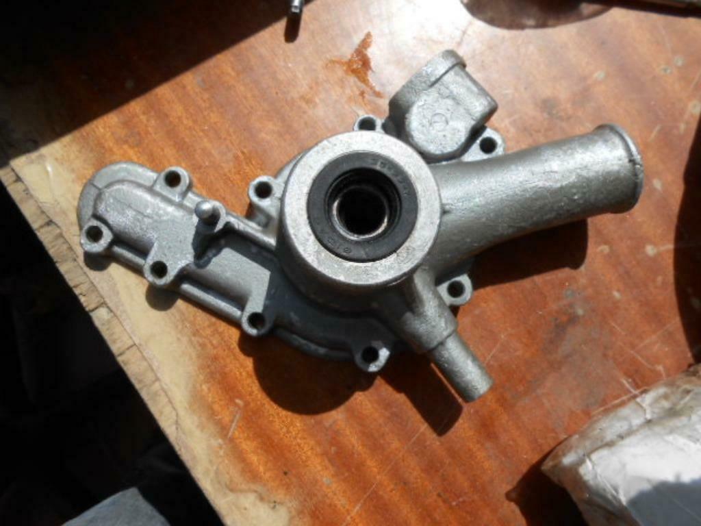 Water pump Alfa Romeo Giulietta series 2, Ophalen of Verzenden, Gebruikt, Alfa Romeo
