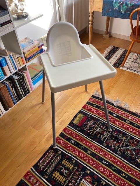 Chaise haute bébé IKEA modèle Antilop, Enlèvement, Utilisé, Chaise de table, Ceinture(s)