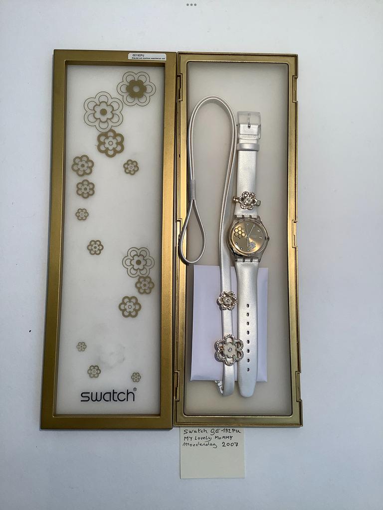 Swatch Ge 192 pu skin. 2007 moederdag, Ophalen of Verzenden, Zo goed als nieuw