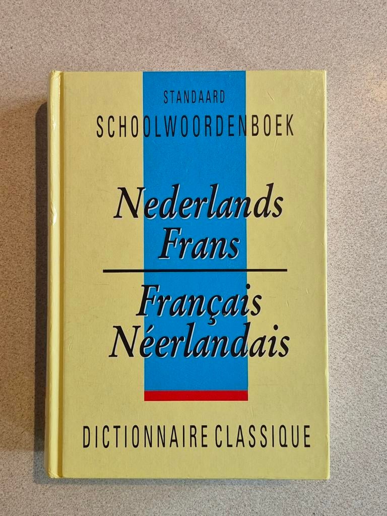 Standaard schoolwoordenboek Nl-Fr / Fr-Nl, Livres, Dictionnaires, Enlèvement ou Envoi, Autres langues, Autres éditeurs, Standaard Uitgeverij