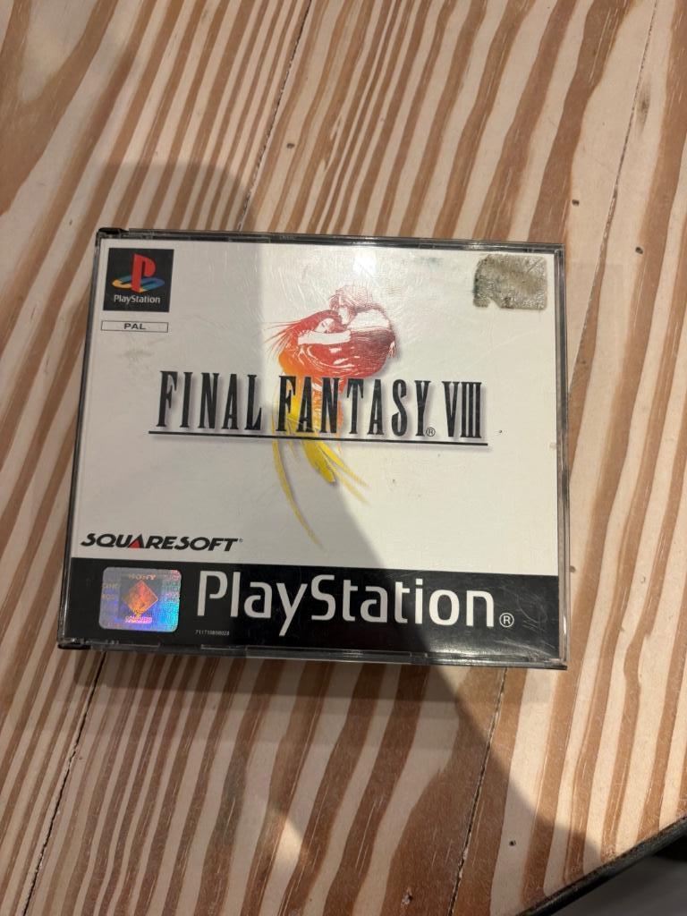 Final fantasy 8 (PS1), Enlèvement ou Envoi, 1 joueur, Jeu de rôle (Role Playing Game), À partir de 12 ans