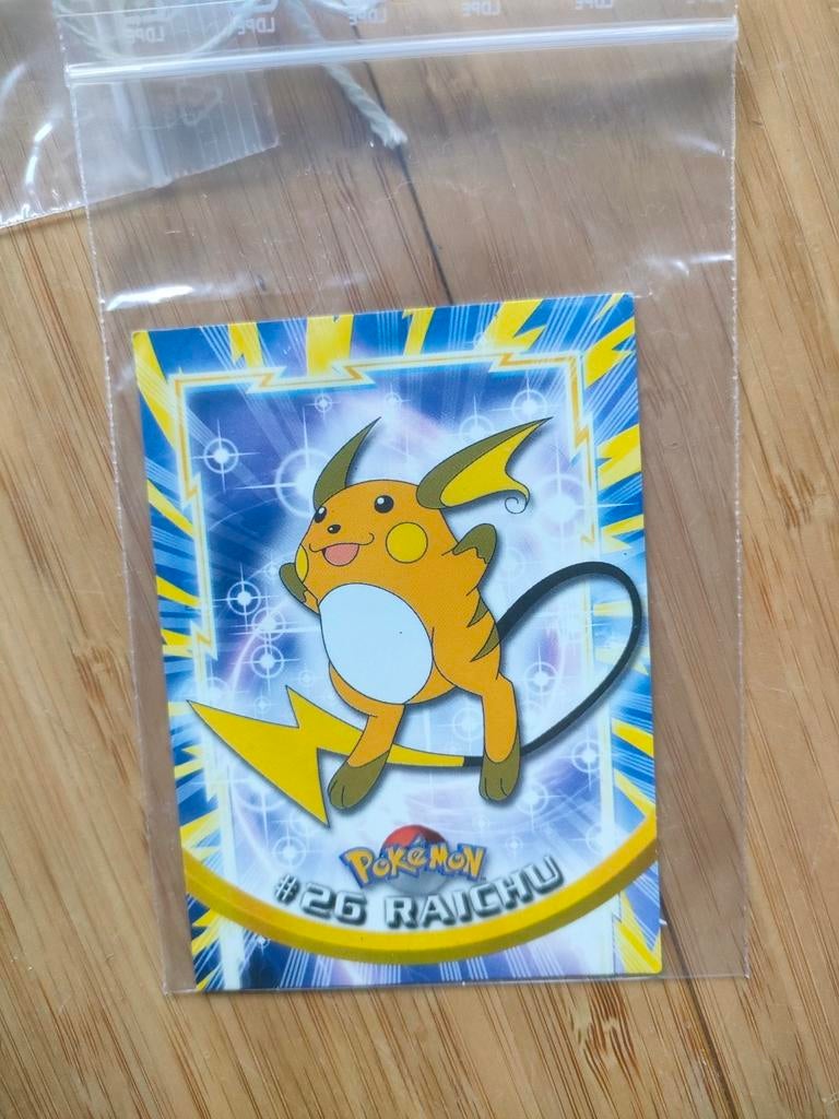 Pokemon-kaart topps Raichu 26, 1999, Hobby en Vrije tijd, Verzamelkaartspellen | Pokémon, Gebruikt, Ophalen