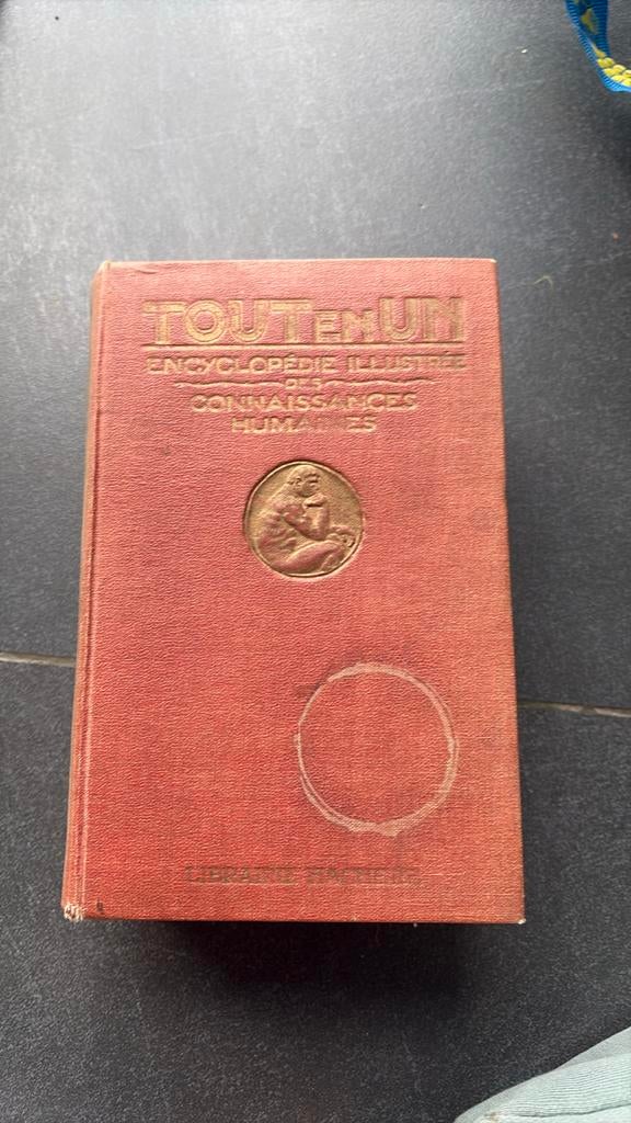 Tout en un encyclopédie, Envoi, Hachette