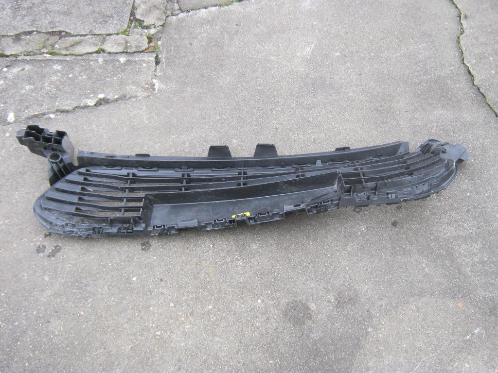 grille de pare-choc avant RENAULT CLIO 4 IV GT 622540754R, Enlèvement ou Envoi, Utilisé, Renault, Pare-chocs