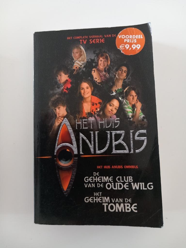 Book The House Anubis Studio, série télévisée de littérature, Enlèvement ou Envoi