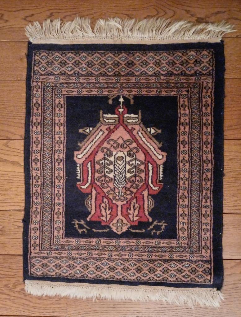 Kleine tapijt  59 cm  x  49 cm 100% wol,   met certificaat, Huis en Inrichting, Ophalen, Zo goed als nieuw