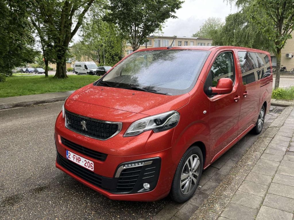 minibus te huur, Personenauto