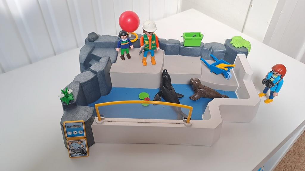Playmobil zeehonden show Zoo + 2 extra baby zeehondjes, Kinderen en Baby's, Speelgoed | Playmobil, Ophalen of Verzenden, Zo goed als nieuw