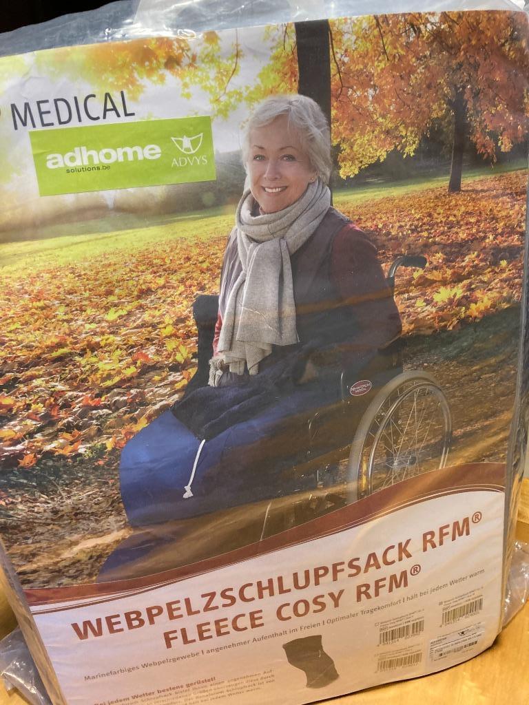 rolstoelkledij, Ophalen, Zo goed als nieuw, Duwrolstoel