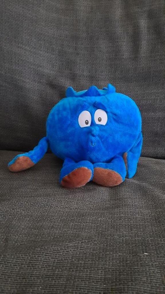 Vitaminis vrolijke knuffel - Bosbes, Ophalen of Verzenden, Zo goed als nieuw