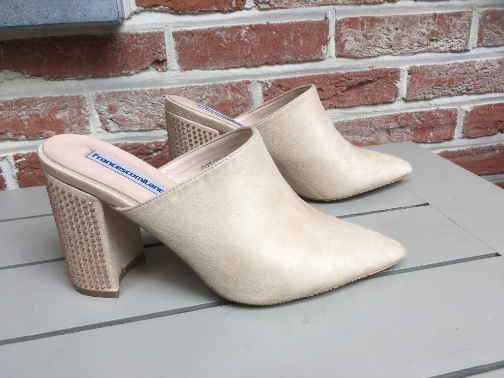 Mocassins beiges à strass Francesco Milano - 39, Enlèvement ou Envoi, Beige, Comme neuf, Sabots
