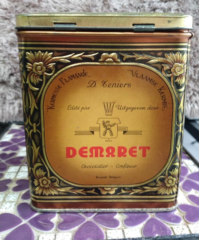 Jaren 50 blikken doos confiserie Demaret, Ophalen