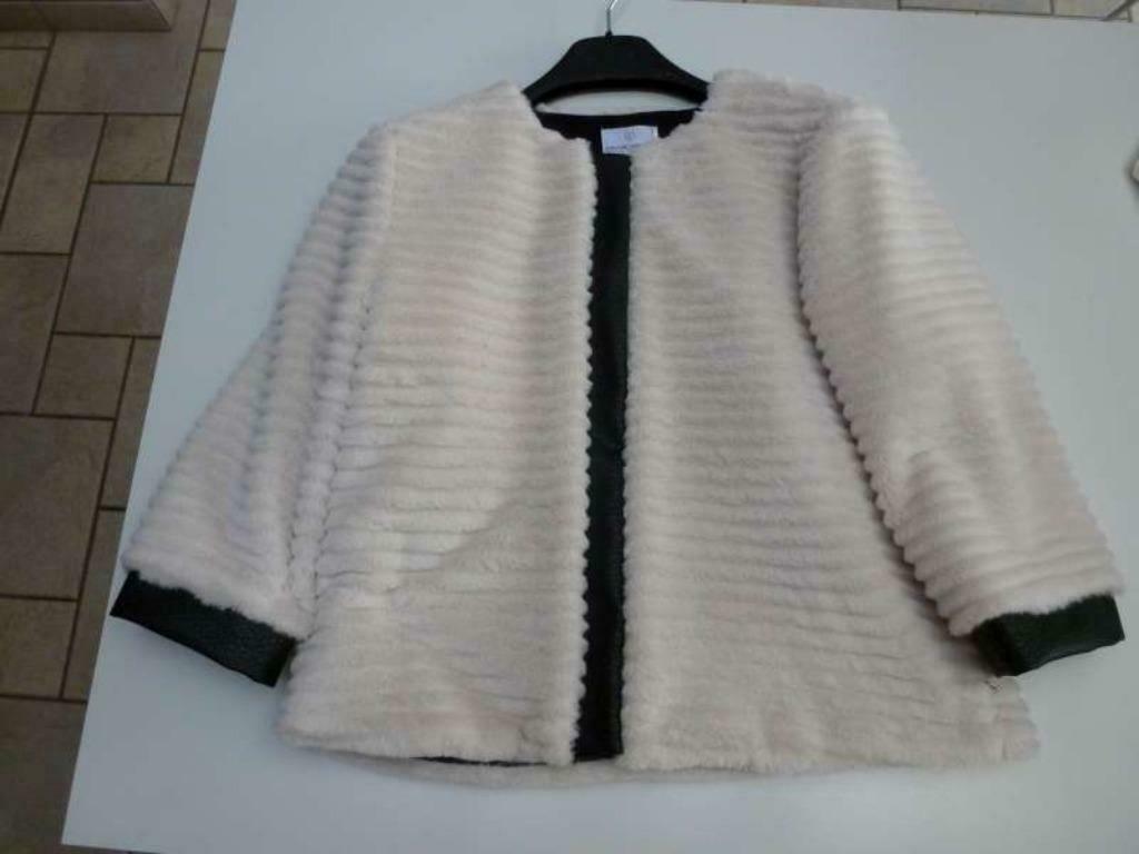 RIMASCIMENTO DAMESVEST IN NAMAAK BONT NIEUW, Kleding | Dames, Ophalen of Verzenden, Nieuw, Maat 42/44 (L)