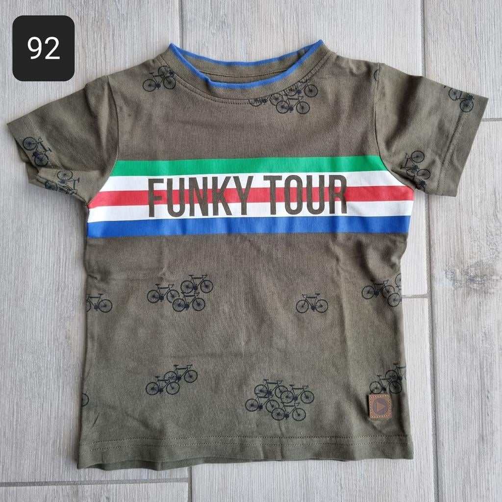 Someone kaki t-shirt "Funky tour" (maat 92), Kinderen en Baby's, Kinderkleding | Maat 92, Ophalen of Verzenden, Zo goed als nieuw