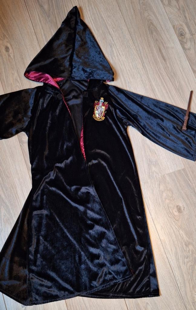 HARRY POTTER kostuum maat 128, Ophalen