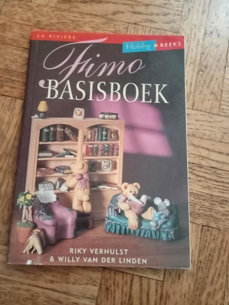 Fimo basisboek serie hobby reeks, Hobby en Vrije tijd, Knutselen, Ophalen of Verzenden, Gebruikt