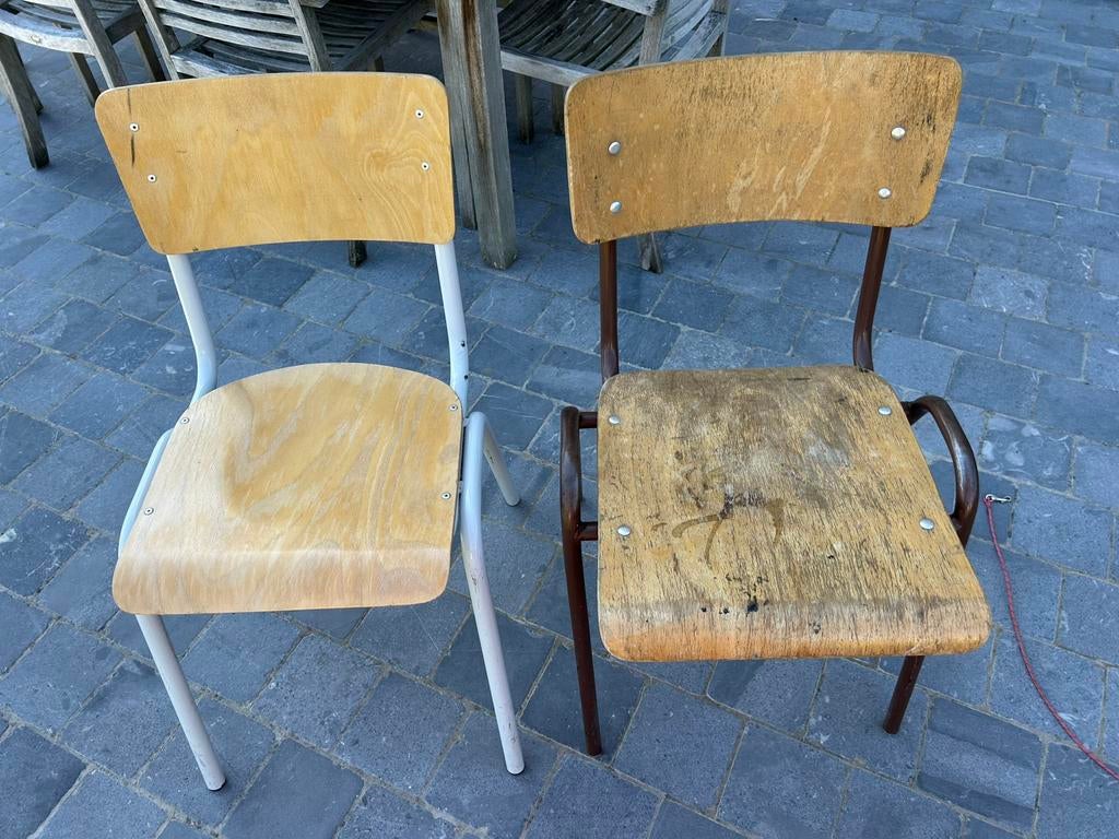 2 anciennes chaises d’ecole, Enlèvement, Utilisé, Bois, Deux