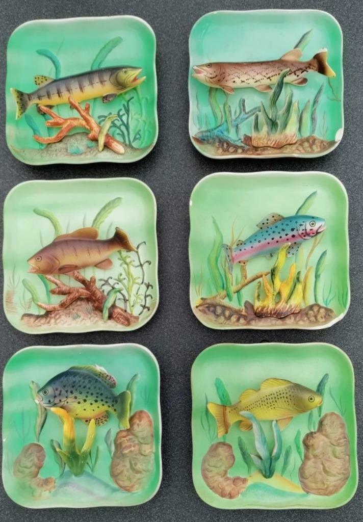 Ancienne décoration faïence trompe l'œil - poissons, Enlèvement ou Envoi