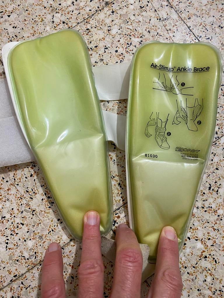 Attelle de cheville Aircast, et autres attelles, 5€/pièce, Divers, Enlèvement ou Envoi, Utilisé