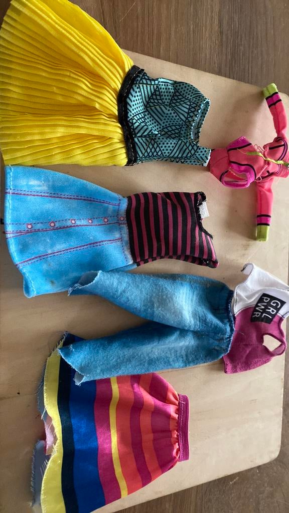 Barbie kleedjes, Kinderen en Baby's, Ophalen, Zo goed als nieuw, Barbie