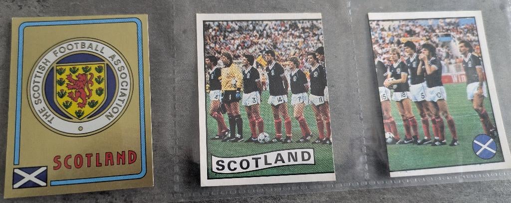 PANINI VOETBAL STICKERS EURO 84 SCOTLAND 3x incl embleem, Verzenden, Nieuw