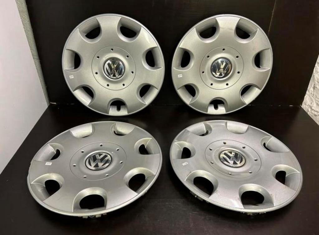 4 enjoliveurs vw touran caddy passat golf 6,7,8  16", Enlèvement ou Envoi, Utilisé