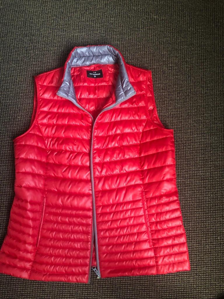 Doudoune sans manche rouge C&A  taille M, Rouge, Taille 38/40 (M), Comme neuf, Enlèvement