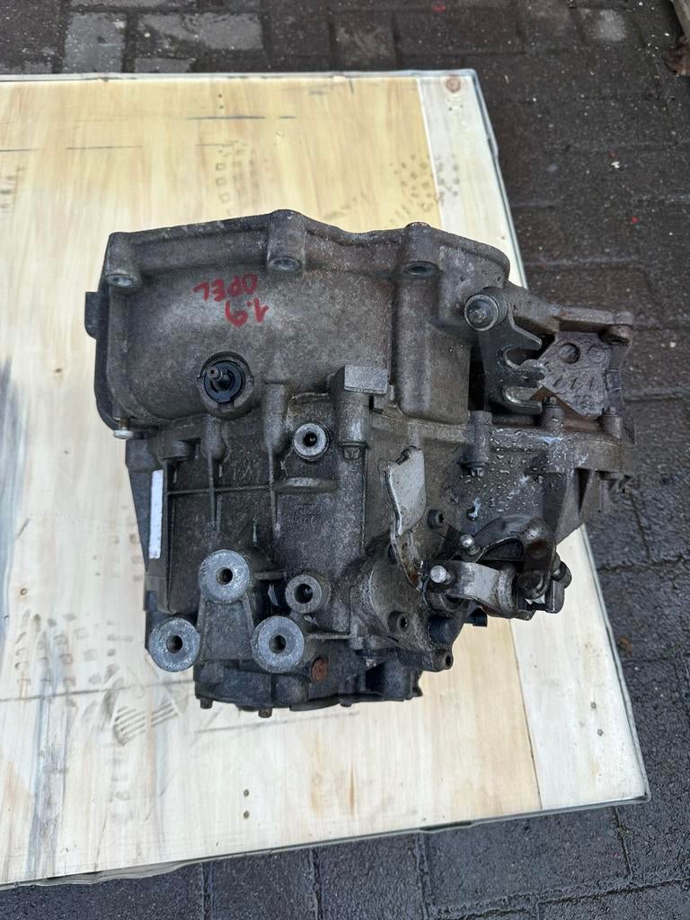Versnellingsbakken 1.9 opel, Ophalen, Opel