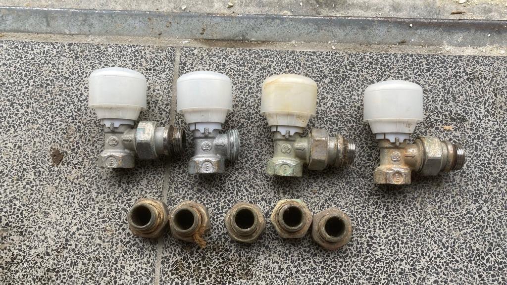 Radiatorkranen, Ophalen, Gebruikt