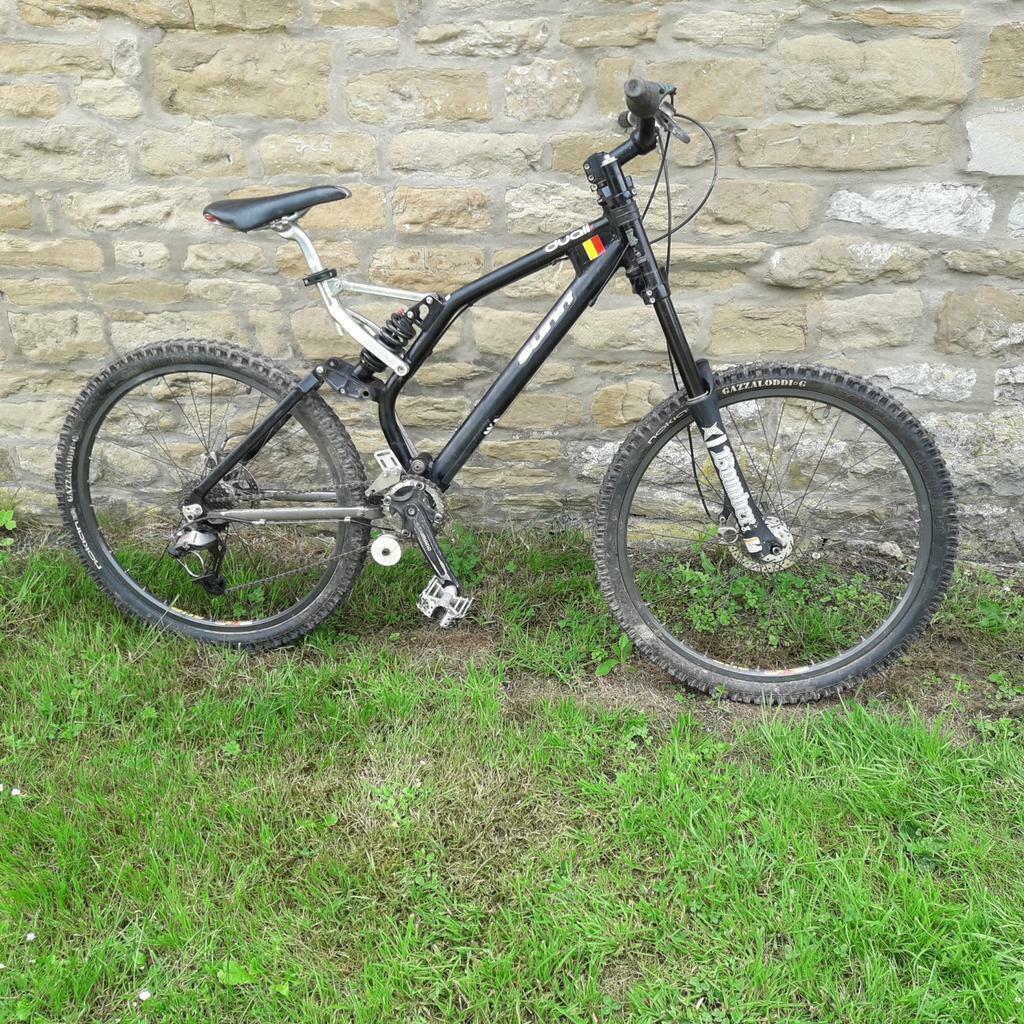 VTT DH (descente) SUNN, Vélos & Vélomoteurs, Enlèvement, Utilisé