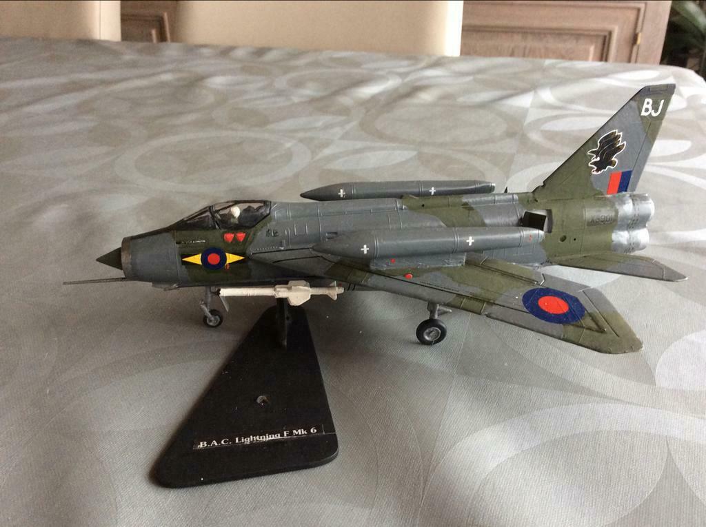 B.A.C. Lightning F.MK6., Hobby en Vrije tijd, Modelbouw | Vliegtuigen en Helikopters, Ophalen of Verzenden, Zo goed als nieuw