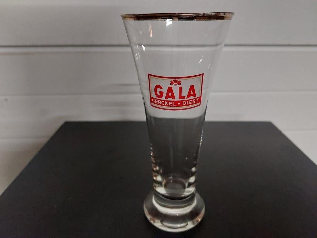 Fluitjes bierglas cerckel Diest, Ophalen of Verzenden, Zo goed als nieuw, Bierglas