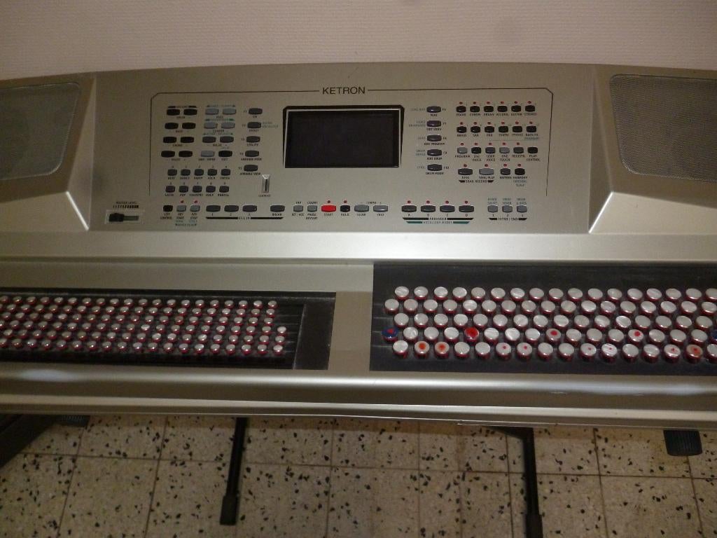 KETRON XD8 Do 2 à échanger contre un Do1, Musique & Instruments, Enlèvement, 120 basses, Accordéon à boutons, Autres marques