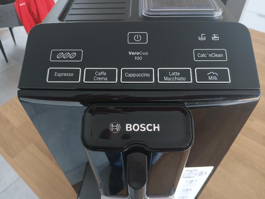 Machine a café broyeur grain Bosch, Electroménager, Machine à espresso, Réservoir d'eau amovible, Café en grains, Comme neuf