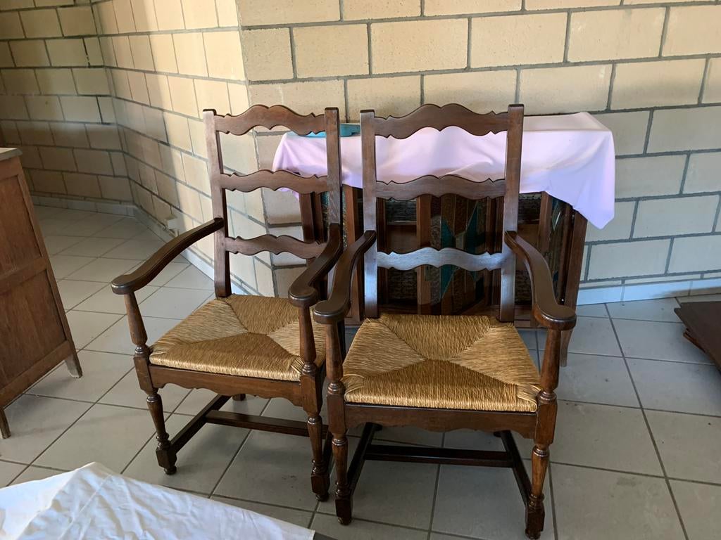 Chaises avec accoudoirs en chêne Français, Enlèvement